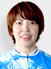 中川諒子