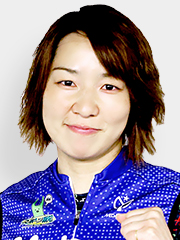 尾崎睦