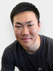 山田諒