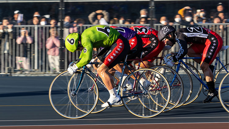 【全日本選抜競輪予想】準決勝と決勝の予想は!? プロ予想屋たちの予想印、無料予想は？｜豊橋競輪G1