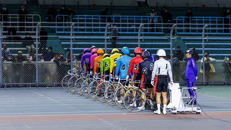 【四日市競輪G3予想】準決勝と決勝の予想は!? プロ予想屋たちの予想印、無料予想は？｜BNR大阪・関西万博協賛2025