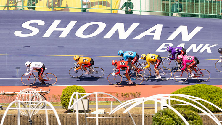 【平塚競輪G3ナイター予想】初日特選、二次予選の予想屋たちの買い目は？見解、予想印？｜ 湘南ダービー2025